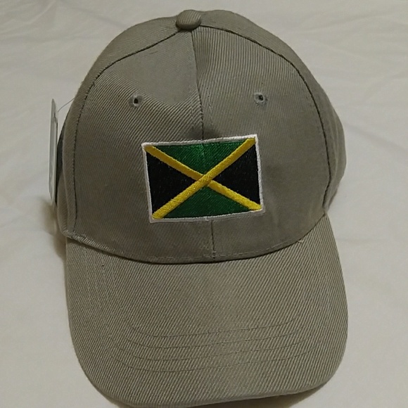 BASEBALL CAP WITH JAMAICAN FLAG - Picture 1 of 6